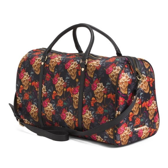 Betsey Johnson Handbags - FLASH SALE🔥NWT BETSY JOHNSON WEEKENDER💗💗